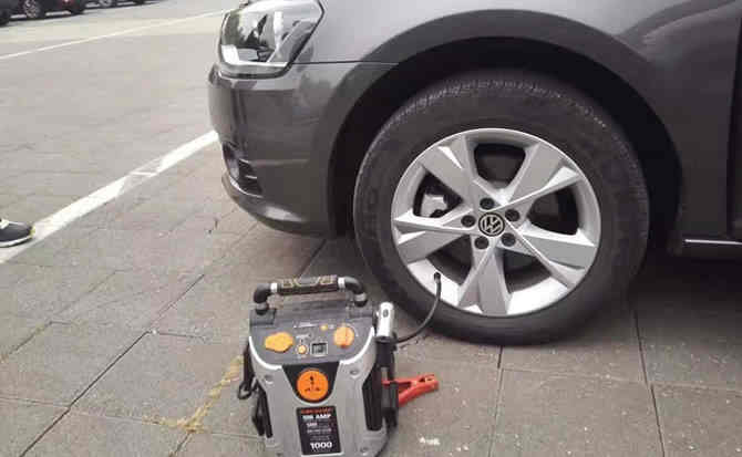 达日汽车搭电案例