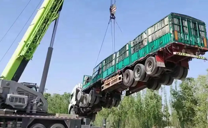 达日道路脱困救援案例